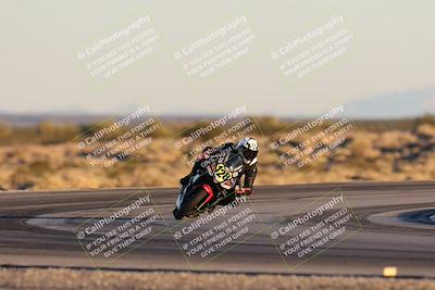 media/Dec-05-2025-CVMA Friday Practice (Fri) [[303bad9a84]]/3-Racer 3 (NRS)/Mock Race/